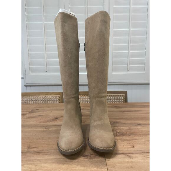 Born Women's Thea Boots Natural Dijon Suede Size 8 NWOB Comfy Long-lasting - Picture 4 of 12